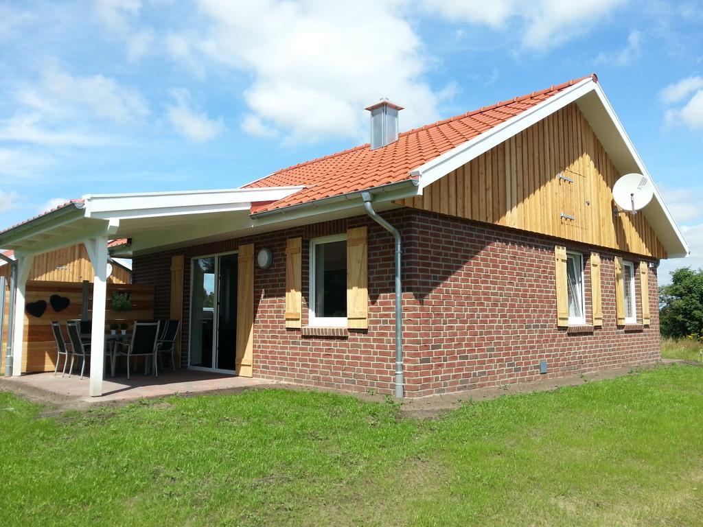 Ferienhaus Biber Villa Oberlangen ภายนอก รูปภาพ